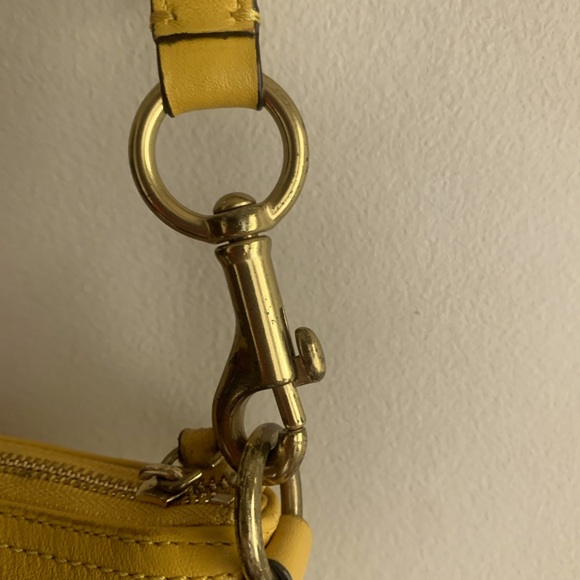 Coach Legacy Swing Bag - Picture 5 of 8